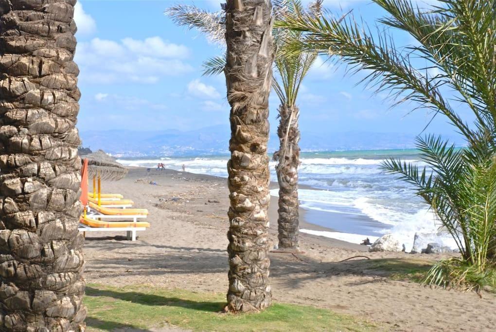 トレモリノス La Casa En La Carihuela Playa A 4 Minutos A Pieヴィラ エクステリア 写真