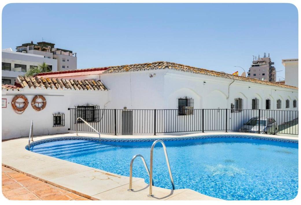 トレモリノス La Casa En La Carihuela Playa A 4 Minutos A Pieヴィラ エクステリア 写真