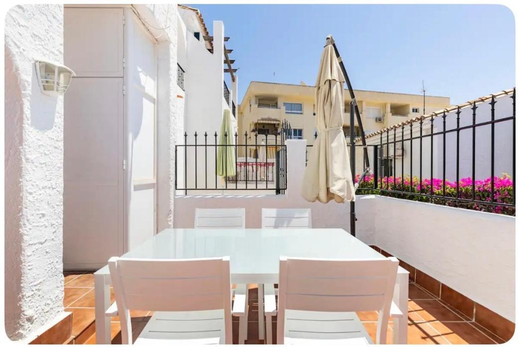 トレモリノス La Casa En La Carihuela Playa A 4 Minutos A Pieヴィラ エクステリア 写真